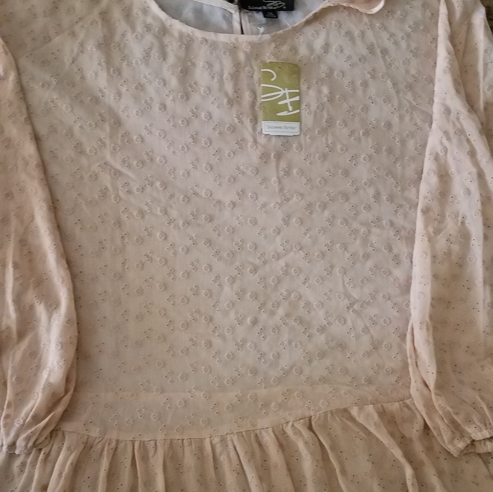 NEW WITH TAGS LONG SLEEVE BLOUSE